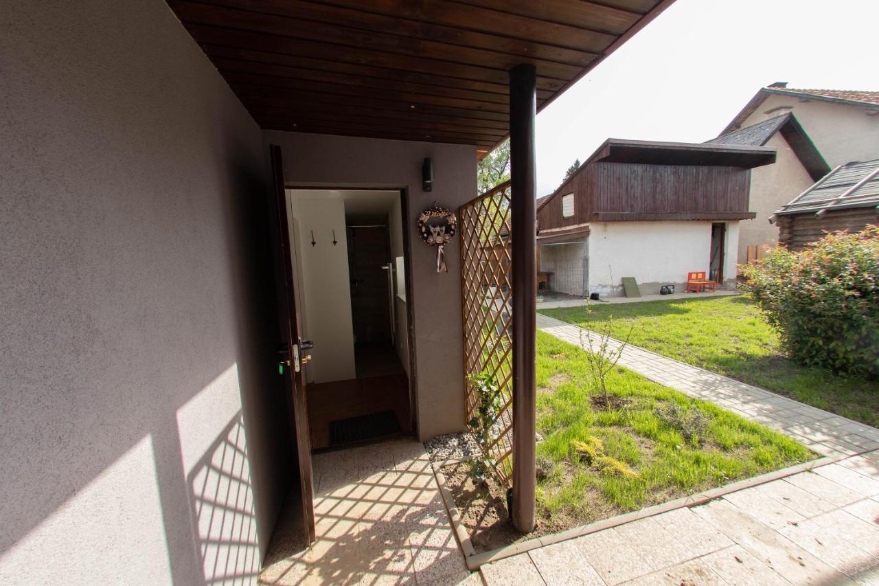 Privat Vcelka Apartment Liptovský Mikuláš Exterior foto